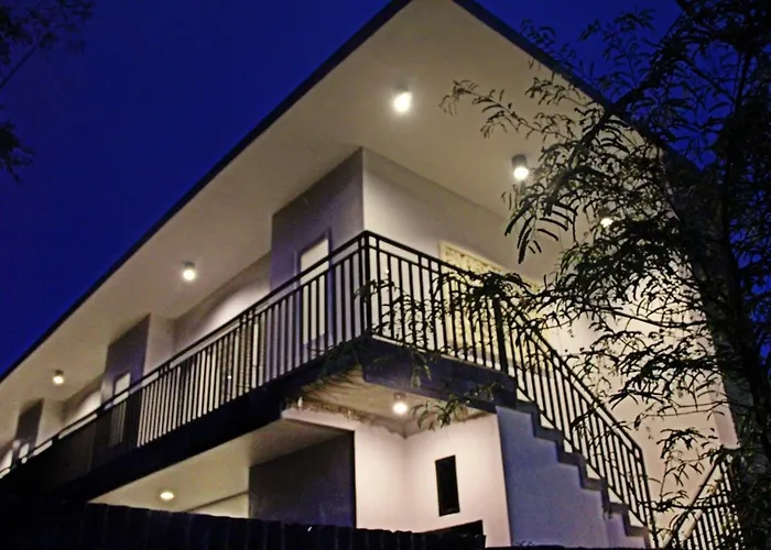 Double A House 3*