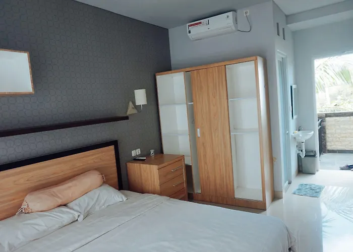 Double A House 3*
